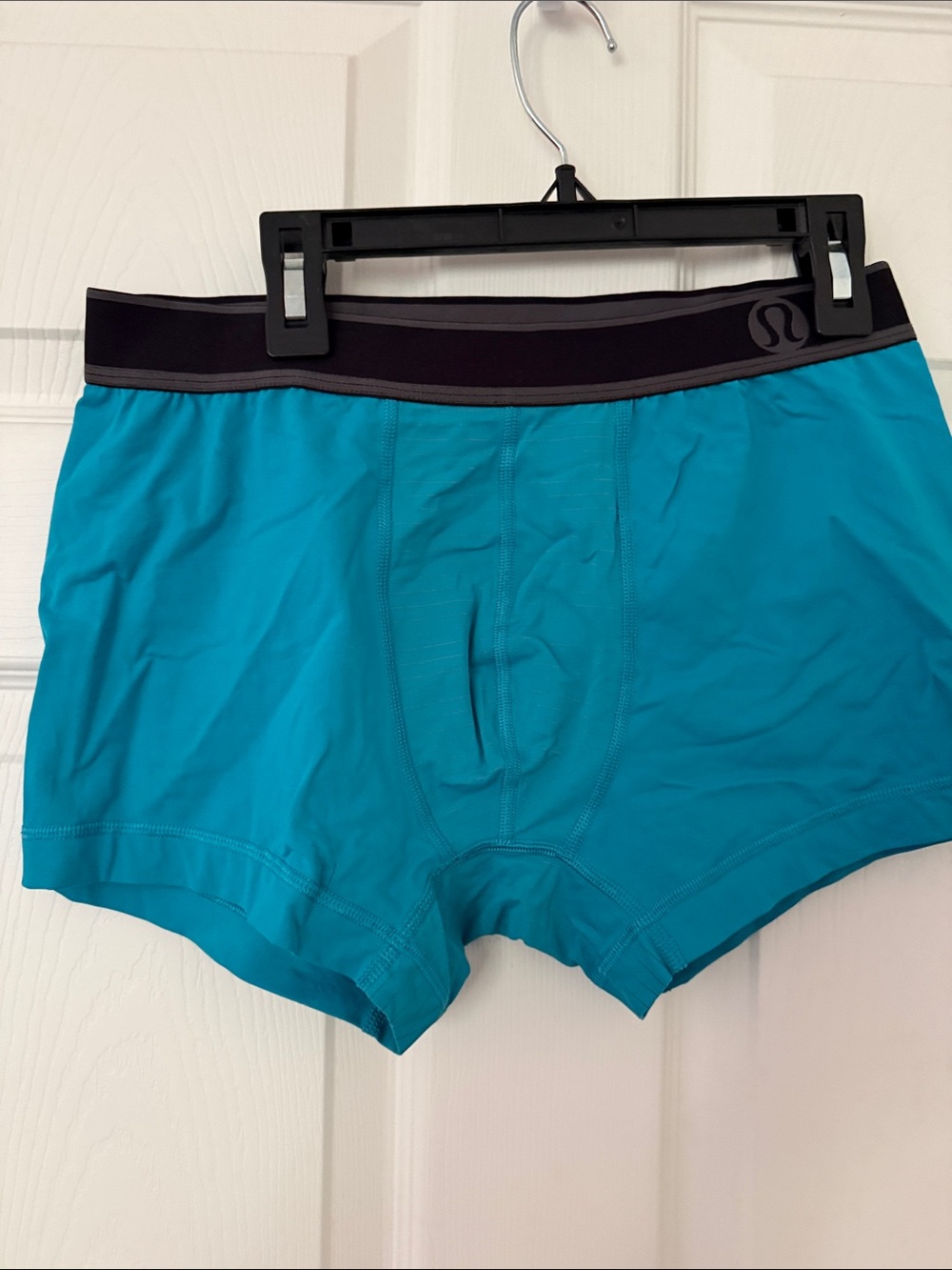 lululemon athletica Men's Teal Boxer Briefs with Black Waistband